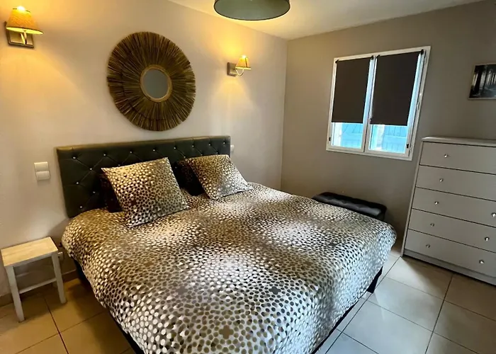 Coustete Hébergement de vacances Boo-Silhen